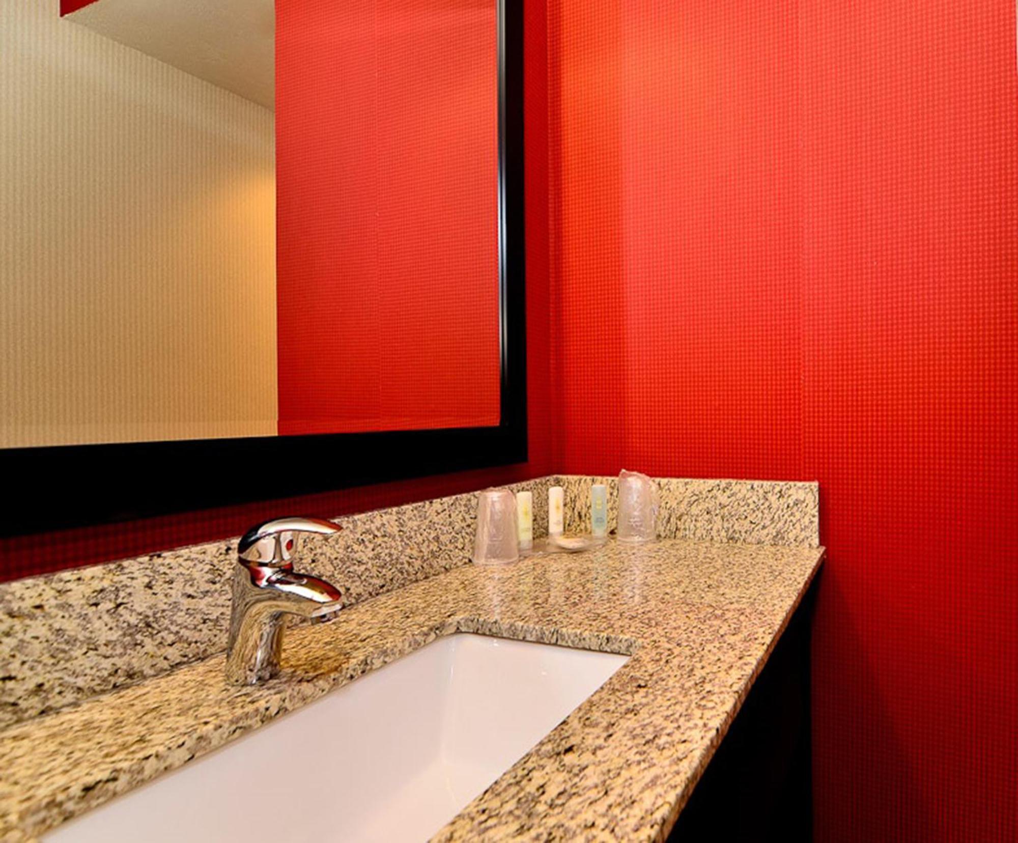 Comfort Inn Troutdale-Portland East Room photo